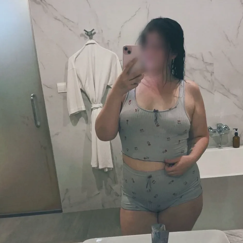 Selin, 27